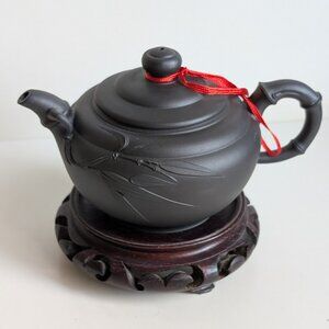 Chinese Zisha Yixing Clay Teapot with Bamboo Pattern Handmade Signed 6.4"